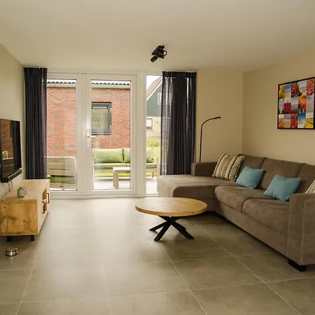 Holiday home De Wielen 70